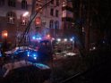 Feuer 3 Dachstuhlbrand Koeln Muelheim Gluecksburgstr P182